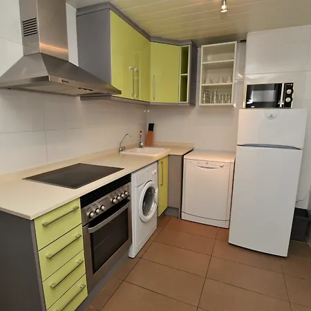 Apartment Borumbot